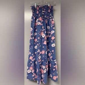 Japna Floral Maxi Dress in Blue and Pink Size Medium
